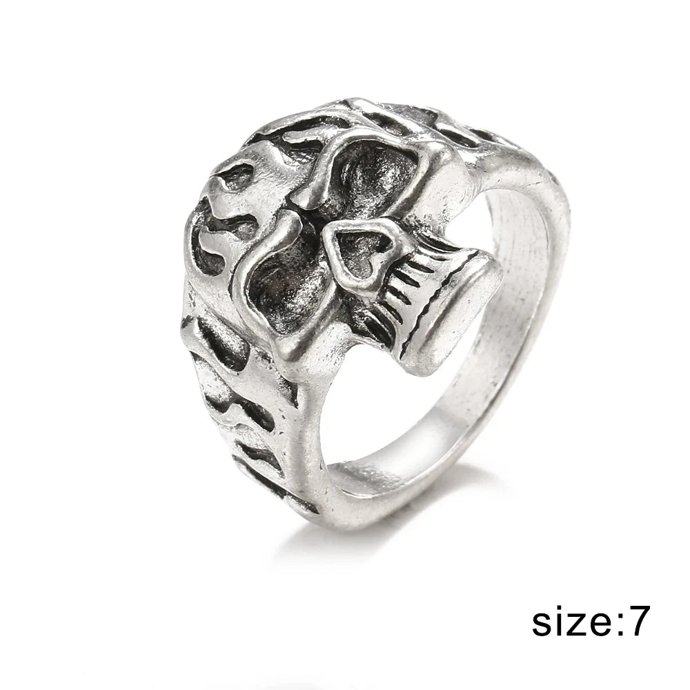 Vintage Gothic Alloy Ring Set – Snake, Butterfly, Heart, Skull & Gemstone Designs – Unisex Adjustable Rings (9 pcs)