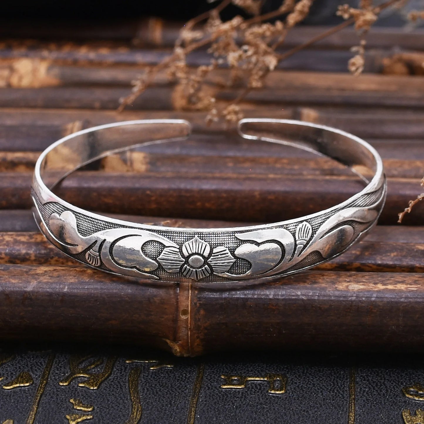 Vintage Kazakh Floral Silver-Plated Cuff Bracelet – Ethnic Boho Style