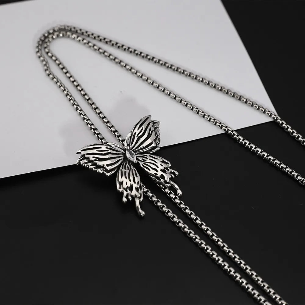 Silver-Plated Butterfly Pendant Necklace – Unisex Adjustable Link Chain
