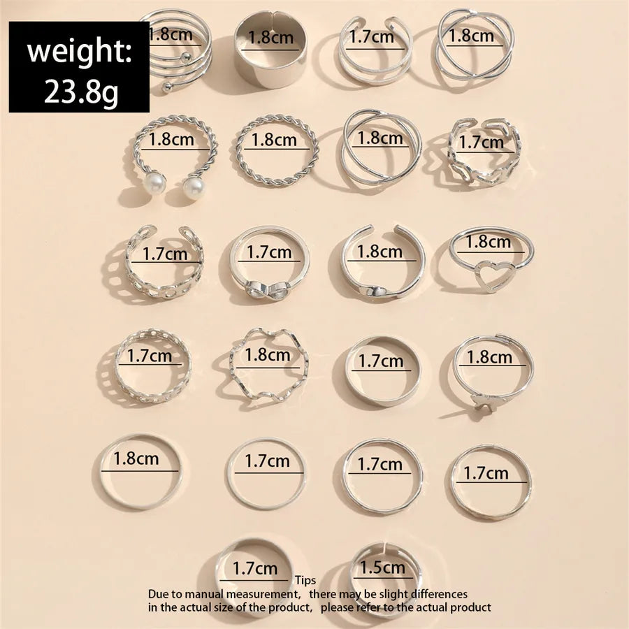 Size and weight chart for 22-piece women’s retro silver ring set