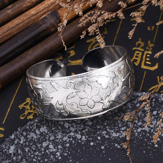 Central Asian Kazakh Style Floral Cuff Bracelet – Silver-Plated Zinc Alloy Bangle for Women